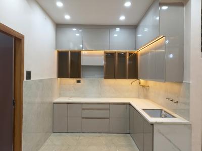 Kitchen Image of 1375 Sq.ft 3 BHK Builder Floor for sale in Indirapuram Ghaziabad for Rs. 12200000