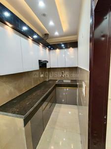 Kitchen Image of 1000 Sq.ft 3 BHK Builder Floor for rent in Dwarka Mor New Delhi for Rs. 18000