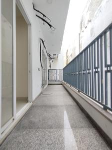Balcony Image of 4500 Sq.ft 5 BHK Apartment / Flat for rent in Burari New Delhi for Rs. 200000