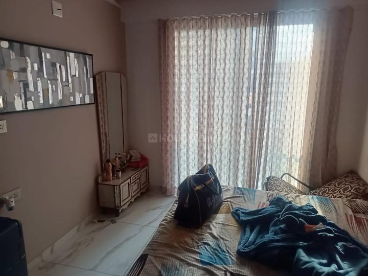 Vasana Hadmatia, Sargasan Bedroom 1