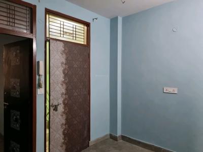Living Room Image of 500 Sq.ft 2 BHK Builder Floor for rent in RWA Mohan Garden Gali 5, Vikas Nagar New Delhi for Rs. 10000