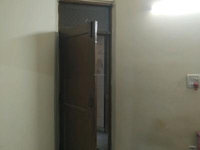 Bedroom Image of 720 Sq.ft 2 BHK Builder Floor for sale in Mukherjee Nagar New Delhi for Rs. 7000000