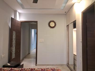 Bedroom Image of 1200 Sq.ft 3 BHK Builder Floor for sale in Ramesh Nagar New Delhi for Rs. 12500000
