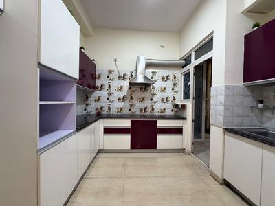 Kitchen Image of 2280 Sq.ft 3 BHK Apartment / Flat for rent in Gaurs Sports Wood, Sector 79 Noida for Rs. 50000