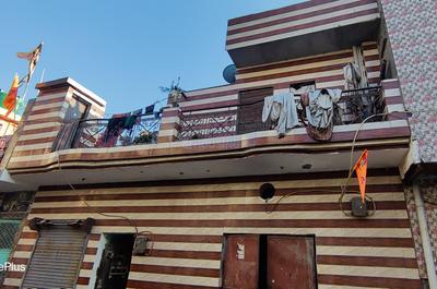 Image of 900 Sq.ft 5 BHK Independent House for sale in Ranhola Extesion, New Delhi for Rs. 6750000