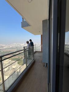 Balcony Image of 1412 Sq.ft 3 BHK Apartment / Flat for rent in Amanora Elevate Tower 47, Hadapsar Pune for Rs. 55000