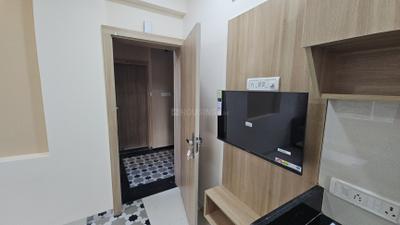 Living Room Image of 650 Sq.ft 1 BHK Apartment / Flat for rent in Saket Nagar Indore for Rs. 21000