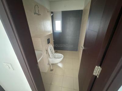 Bathroom Image of 1360 Sq.ft 2 BHK Apartment / Flat for sale in Bestech Park View Ananda, Sector 81 Gurgaon for Rs. 16600000