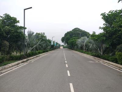 Image of 1134 Sq.ft Residential Plot / Land for sale in Amolik Aster Woods, Sector 98, Faridabad for Rs. 20790000