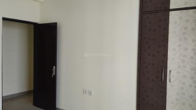 Bedroom Image of 1889 Sq.ft 3 BHK Apartment / Flat for rent in Mahagun Mascot, Crossings Republik Ghaziabad for Rs. 23000