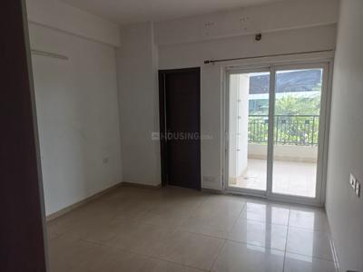 Bedroom Image of 1995 Sq.ft 3.5 BHK Apartment / Flat for rent in Gulshan Ikebana, Sector 143 Noida for Rs. 54000
