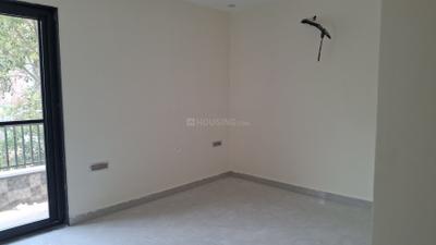 Bedroom Image of 2070 Sq.ft 3 BHK Builder Floor for rent in BPTP Eden Estate, Sector 81 Faridabad for Rs. 50000