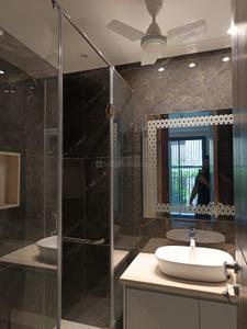 Bathroom Image of 2600 Sq.ft 4 BHK Builder Floor for sale in Panchsheel Enclave New Delhi for Rs. 100000000