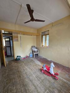 Hall Image of 610 Sq.ft 1 BHK Apartment / Flat for rent in Kandivali East Mumbai for Rs. 25000