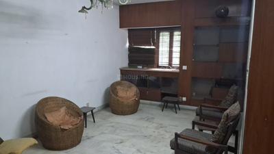 Living Room Image of 1800 Sq.ft 3.5 BHK Duplex for sale in Swaraj Homes Pocket C RWA Sarita Vihar, Sarita Vihar New Delhi for Rs. 31000000
