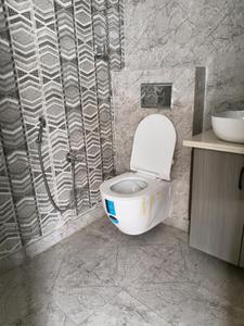 Common Bathroom Image of 1728 Sq.ft 3 BHK Builder Floor for sale in Sector 45 Gurgaon for Rs. 35000000