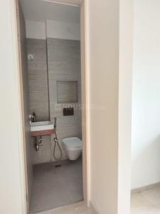 Bathroom Image of 565 Sq.ft 2 BHK Apartment / Flat for sale in Godrej RKS, Chembur Mumbai for Rs. 26000000