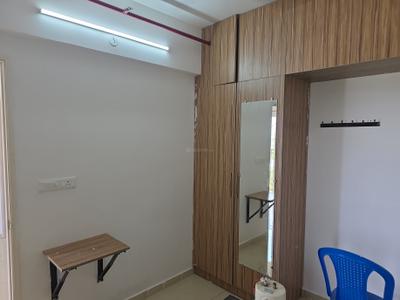 Bedroom Image of 600 Sq.ft 2 BHK Apartment / Flat for rent in Urbanrise Revolution One, Padur Chennai for Rs. 23000