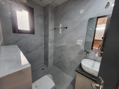 Bathroom Image of 1440 Sq.ft 3 BHK Builder Floor for rent in Sector 46 Gurgaon for Rs. 47000