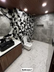 Image of 850 Sq.ft 2 BHK Apartment / Flat for sale in Vikaspuri, New Delhi for Rs. 12000000