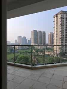 Living Room Image of 2440 Sq.ft 3 BHK Apartment / Flat for sale in Godrej Palm Retreat, Sector 150 Noida for Rs. 37500000