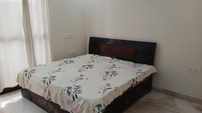 Bedroom Image of 3050 Sq.ft 4 BHK Builder Floor for rent in Sector 52 Gurgaon for Rs. 80000