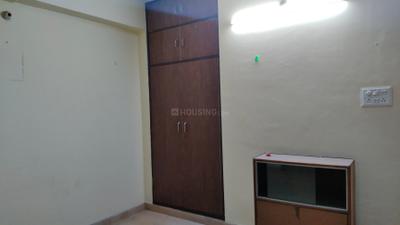 Bedroom Image of 1450 Sq.ft 3 BHK Apartment / Flat for rent in Vaibhav The Palace, Chitaipur Varanasi for Rs. 22000