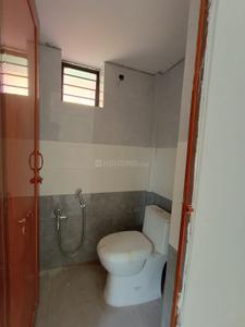 Bathroom Image of 710 Sq.ft 2 BHK Apartment / Flat for rent in Ganpati Enclave, Purba Barisha Kolkata for Rs. 11500