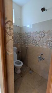 Bathroom Image of 950 Sq.ft 2 BHK Apartment / Flat for rent in Rajakilpakkam Chennai for Rs. 20000
