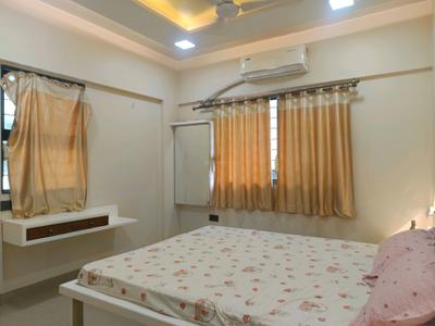 L Iris Bedroom Two 2