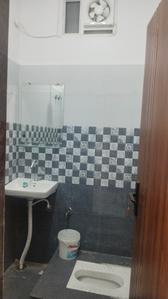 Bathroom Image of 600 Sq.ft 1 BHK Apartment / Flat for rent in Semra Bhopal for Rs. 11000