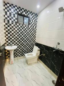 Image of 2300 Sq.ft 3 BHK Apartment / Flat for rent in Uttam Nagar, New Delhi for Rs. 15000