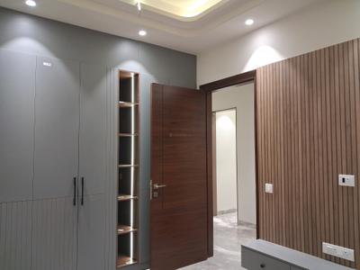 Bedroom Image of 1800 Sq.ft 3 BHK Builder Floor for sale in Paschim Vihar New Delhi for Rs. 35000000