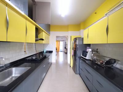 Kitchen Image of 2240 Sq.ft 3 BHK Apartment / Flat for rent in Sattva Gold Summit, Visthar Bengaluru for Rs. 93000