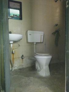 Common Bathroom Image of 895 Sq.ft 3 BHK Apartment / Flat for sale in Srijan Green Field City Classic Premium, Maheshtala Kolkata for Rs. 4000000