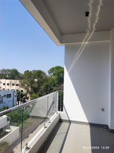 Balcony Image of 2000 Sq.ft 3 BHK Apartment / Flat for sale in Vishnu Puri Kanpur for Rs. 13000000