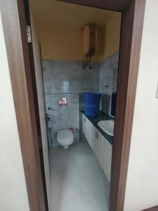 Bathroom Image of 1410 Sq.ft 4 BHK Apartment / Flat for sale in Mukundapur Kolkata for Rs. 10500000