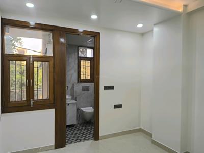 Bedroom Image of 1400 Sq.ft 3 BHK Builder Floor for sale in Vaishali Ghaziabad for Rs. 13500000