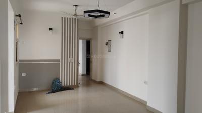 Living Room Image of 1075 Sq.ft 2 BHK Apartment / Flat for rent in Gardenia Square, Crossings Republik Ghaziabad for Rs. 17000