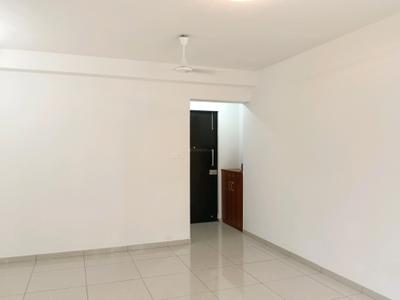 Living Room Image of 1200 Sq.ft 3 BHK Apartment / Flat for rent in Godrej Emerald, Kasarvadavali Thane for Rs. 38000