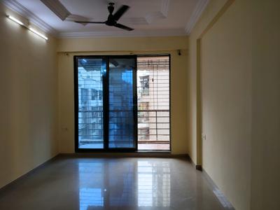 Living Room Image of 940 Sq.ft 1.5 BHK Apartment / Flat for sale in Platinum Liviano, Kamothe Navi Mumbai for Rs. 9600000