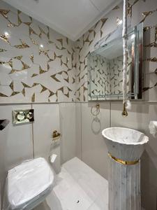 Image of 1950 Sq.ft 4 BHK Builder Floor for sale in Punjabi Bagh, New Delhi for Rs. 27500000
