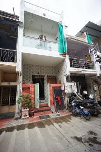 Image of 990 Sq.ft 2 BHK Independent House for sale in Bapunagar, Ahmedabad for Rs. 6650000