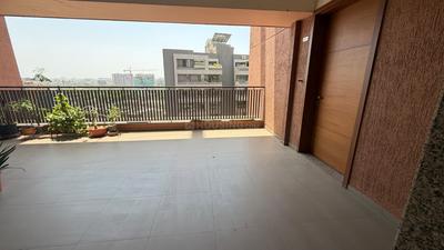 Balcony Image of 1337 Sq.ft 3 BHK Apartment / Flat for sale in Saraswati Felicia, Nirnay Nagar Ahmedabad for Rs. 18500000