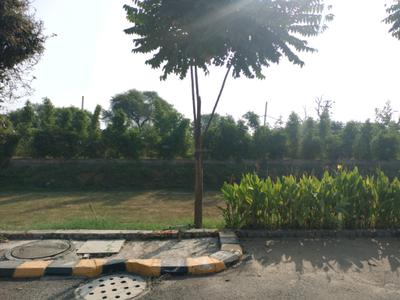 Image of 150 Sq.ft Residential Plot / Land for sale in Omaxe City, Tajupur, Faridabad for Rs. 23250000