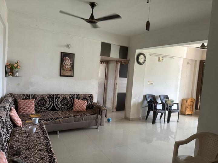 Nishan Royal Main Image 1