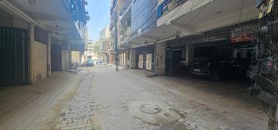 Image of 900 Sq.ft 3 BHK Apartment / Flat for sale in Sector 7, Gurgaon for Rs. 7500000