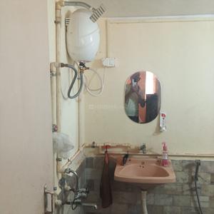 Bathroom Image of 750 Sq.ft 1 BHK Independent House for rent in Wadgaon Sheri Pune for Rs. 18500