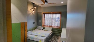 Bedroom Image of 2200 Sq.ft 3 BHK Apartment / Flat for rent in Pal Surat for Rs. 65000