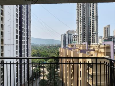 Living Room Image of 1050 Sq.ft 2 BHK Apartment / Flat for sale in Puraniks Home Town, Kasarvadavali Thane for Rs. 11000000